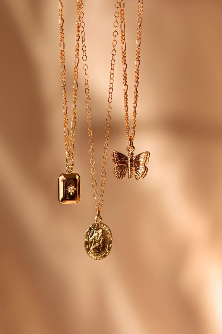 Neckpiece